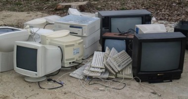 Stire din Social : Șase puncte de colectare a deșeurilor electrice și electronice, în sudul litoralului