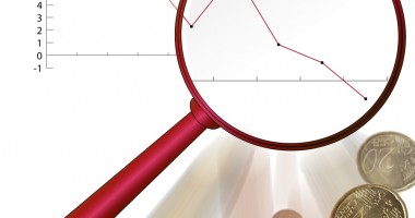 Stire din Economie : Rectificare bugetară 2013. Deficitul crește la 2,6% din PIB
