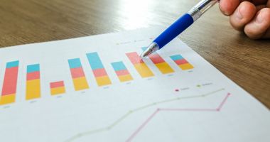 Iată cu cât a crescut deficitul balanței comerciale