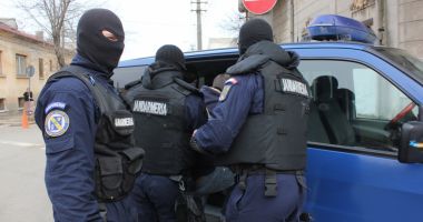Degeaba cunoști multe limbi străine