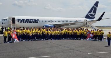 Stire din Sport : Delegația olimpică a României a plecat la Paris, la bordul aeronavei Tarom – Nadia Comăneci