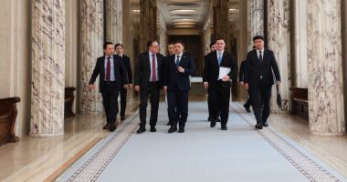 Președintele CA KazMunayGas a discutat cu prim-ministrul României despre perspectivele de cooperare în sectorul energetic - 3