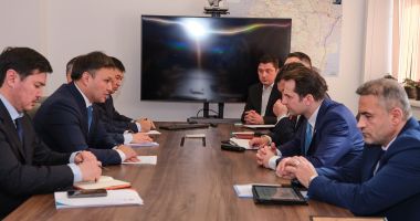 Președintele CA KazMunayGas a discutat cu prim-ministrul României despre perspectivele de cooperare în sectorul energetic - 4
