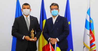 Stire din Politică-Administrație : Noul consul general al Republicii Turcia, în vizită la Primăria Constanța