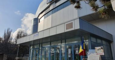 Stire din Social : Mii de constănțeni au trecut pragul Complexului Muzeal de Științe ale Naturii în zilele de Paști