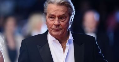 Stire din Actualitate : Renumitul actor Alain Delon dorește să fie eutanasiat