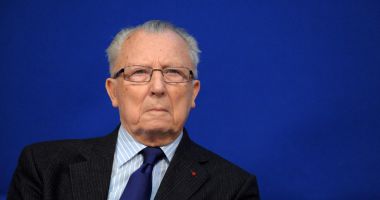 Stire din Actualitate : Jacques Delors, „constructorul” Europei, omagiat de foşti şi actuali lideri