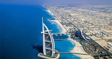 Stire din Economie : De mâine călătorim fără vize în Emiratele Arabe Unite