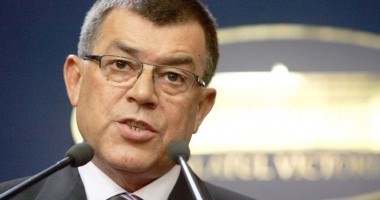 Stire din Eveniment : Radu Stroe  a demisionat din fruntea Ministerului Afacerilor Interne