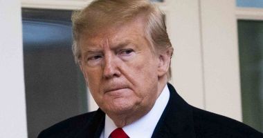 Stire din Actualitate : Democrații cer Senatului să-l destituie pe Donald Trump