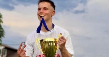 Durere fără margini în sportul românesc. Un fotbalist de 17 ani și-a pierdut viața într-un mod stupid