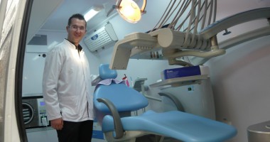 Stire din Sănătate : Constănțeni care nu au văzut niciodată un dentist