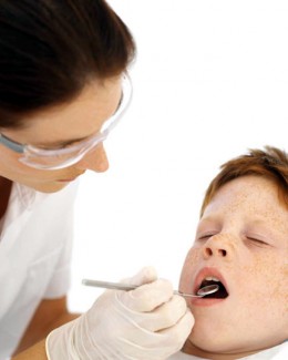 Stire din Sănătate : De ce amână constănțenii vizita la dentist
