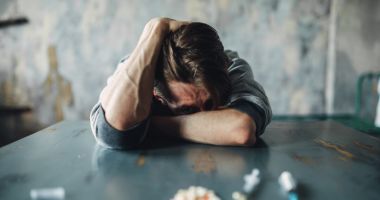 Stire din Social : Când se va înființa noua instituție pentru consumatorii de droguri în România