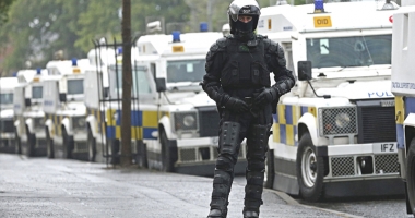 Stire din Actualitate : Ascunzătoare de arme "teroriste", în Irlanda de Nord