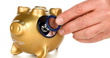 Stire din Economie : Leu, euro sau dolar? În ce monedă este mai rentabil să economisim