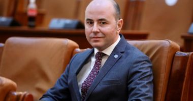 Stire din Politică-Administrație : Alexandru Muraru: "Fac apel la ambasadorul Israelului să se disocieze de AUR"