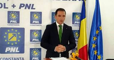 Stire din Politică-Administrație : Deputatul Mihai Tararache vrea să ajute PNL să câștige Primăria Constanța