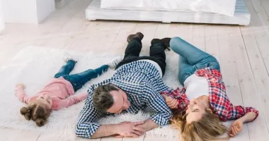 Stire din Social : Te-ai gândit să pui încălzire în pardoseală? Iată ce să NU faci