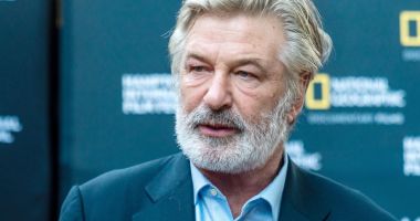 Stire din Actualitate : Alec Baldwin scapă definitiv de acuzațiile de “omor prin imprudență”