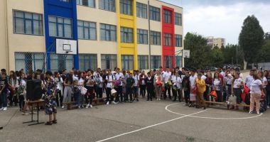 Din nou la școală! A sunat clopoțelul pentru cei peste 108.000 de elevi constănțeni - 2
