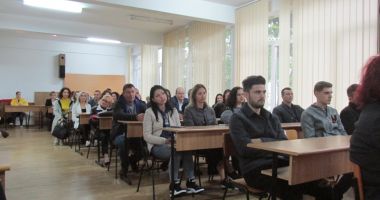 "Constanța are turism, port, dar nu este un centru universitar" - 7