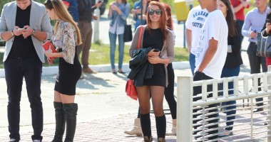 FOTOREPORTAJ. Cu arma la picior sau fusta-n subsiori? Cum s-au întors studenții Constanței la cursuri - 6