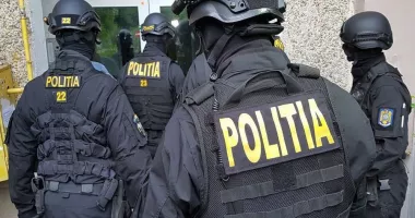 Stire din Eveniment : Administrator de firmă acuzată că a păgubit statul cu peste 1,3 milioane de lei din taxe reținute angajaților