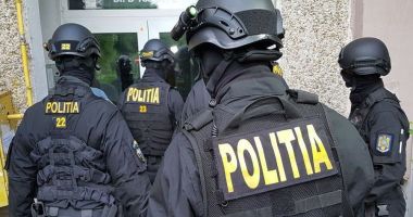 Stire din Actualitate : Percheziții de amploare în mai multe județe. Fraude imobiliare de milioane de euro