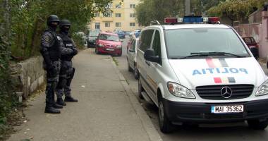 Stire din Eveniment : Descinderi de amploare în Constanța, într-un dosar cu un prejudiciu de 800.000 de euro