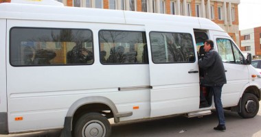 Descinderi în forță. Furau limuzine din Europa și le vindeau în Constanța - 4