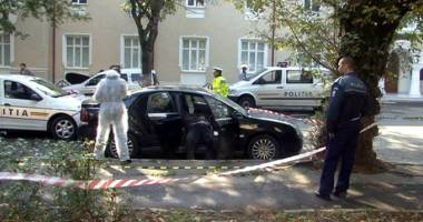 Stire din Eveniment : Descoperire macabră pe strada Traian. "Era mort de ceva timp…"