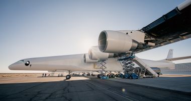 Stire din Actualitate : IMAGINI VIDEO IMPRESIONANTE! CUM ARATĂ CEL MAI MARE AVION DIN LUME