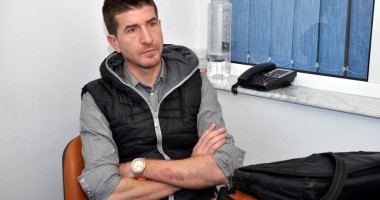 Stire din Eveniment : Despăgubire de 40.000 de euro pentru constănțeanul bătut  în stradă, sub ochii fetiței lui