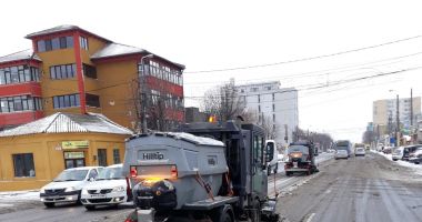 Galerie foto. ACȚIUNI DE DESZĂPEZIRE, LA CONSTANȚA. "Se circulă în condiții de iarnă" - 2