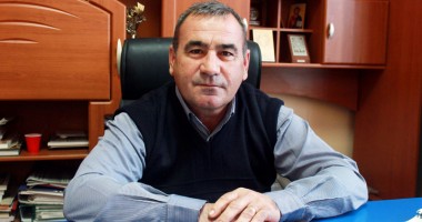 Stire din Politică-Administrație : Dezastru în comuna Adamclisi. Primarul Anton Burcea a cerut ajutorul premierului Victor Ponta