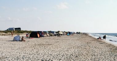 Dezastrul de pe plajele sălbatice de la Vadu și Corbu. "Este distrusă rezervația!" - 2