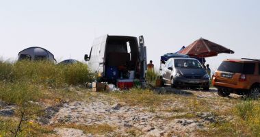 Dezastrul de pe plajele sălbatice de la Vadu și Corbu. "Este distrusă rezervația!" - 3