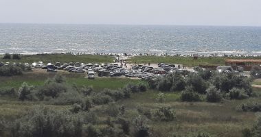 Dezastrul de pe plajele sălbatice de la Vadu și Corbu. "Este distrusă rezervația!" - 8