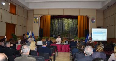 Stire din Politică-Administrație : Dezbatere publică privind bugetul Primăriei Cumpăna. Care este valoarea investițiilor