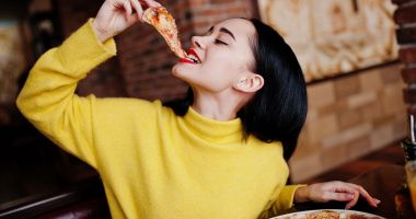 Stire din Sănătate : Dezechilibrul florei intestinale apare din cauza consumului exagerat de alimente iritante