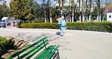 Stire din Social : Continuă acțiunile de dezinfecție la Căminul pentru Persoane Vârstnice