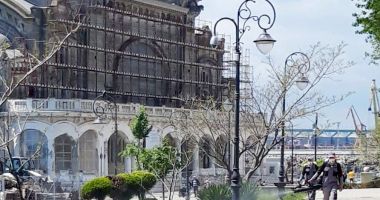 Primăria Municipiului Constanța continuă acțiunile de dezinsecție în spațiile verzi dintre blocuri - 4
