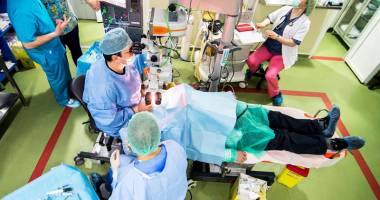 Stire din Sănătate : Dezlipirea de retină, afecțiunea care necesită operație de urgență