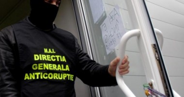 Stire din Eveniment : DGA a cumpărat ochelari de vedere nocturnă și camere digitale