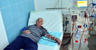 Stire din Sănătate : Dializații, puși la adăpost în caz de vreme rea
