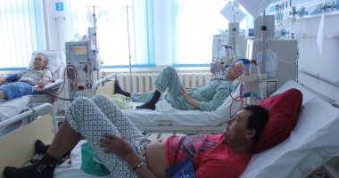 Stire din Sănătate : De ce este necesară dializa și care sunt restricțiile acestui tratament
