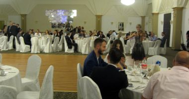 Dialogul decidenților politici cu mediul de afaceri este mimat! - 7