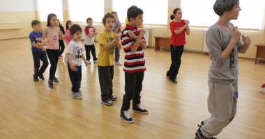 "Diamantele" de la Centrul Cultural Constanța au șansa de a străluci în dansul Hip-Hop - 2