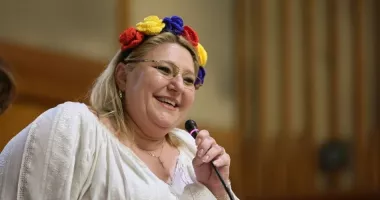 Stire din Actualitate : Diana Șoșoacă vrea constuirea unui pol suveranist cu AUR și POT
